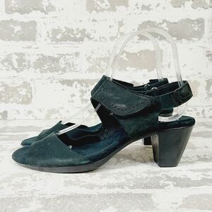 NEW Munro Black Suede Leather Block Heel Slip On Summer Sandals V1